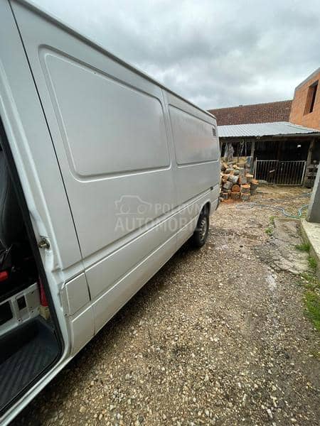Mercedes Benz Sprinter 
