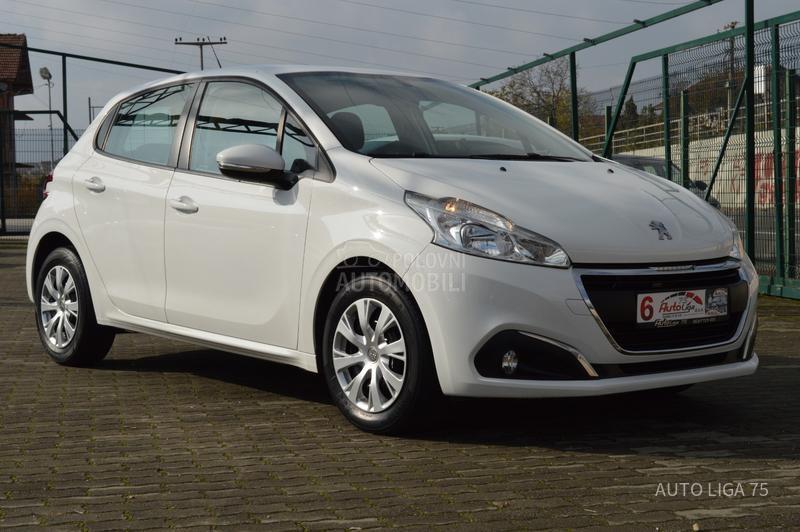 Peugeot 208 1.2 PureTech82 Premi