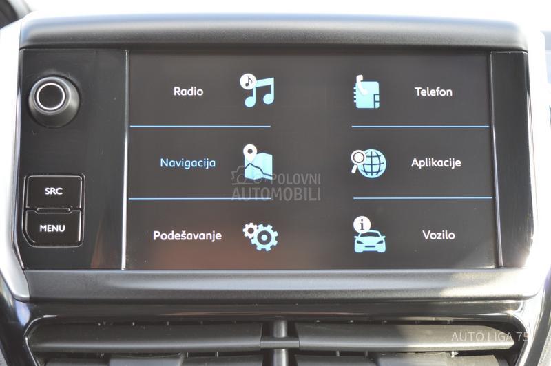 Peugeot 208 1.2 PureTech82 Premi