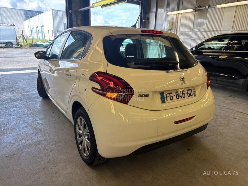 Peugeot 208 1.2 PureTech82 Premi