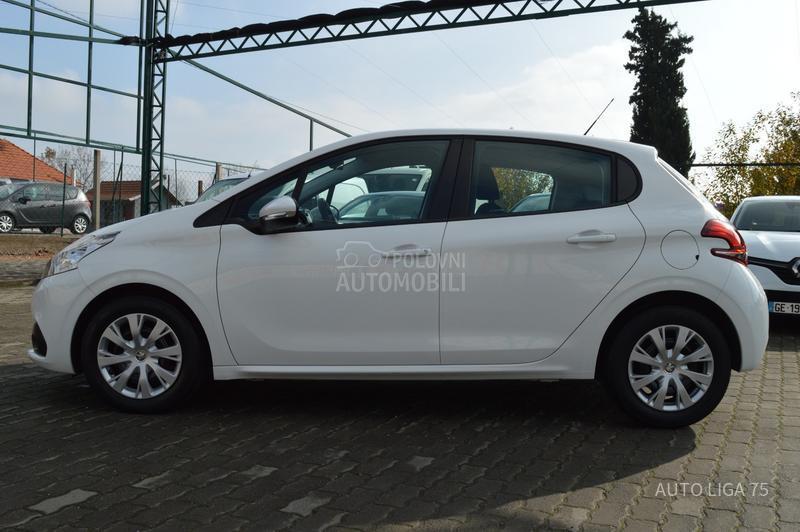 Peugeot 208 1.2 PureTech82 Premi