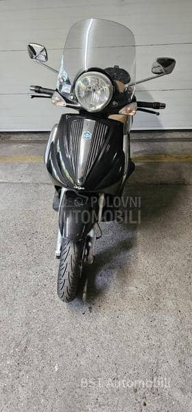 Piaggio Beverly 300 ie Tourer