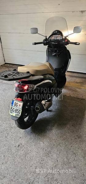 Piaggio Beverly 300 ie Tourer