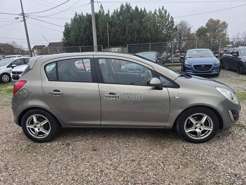 Opel Corsa D 1.3 cdti cosmo