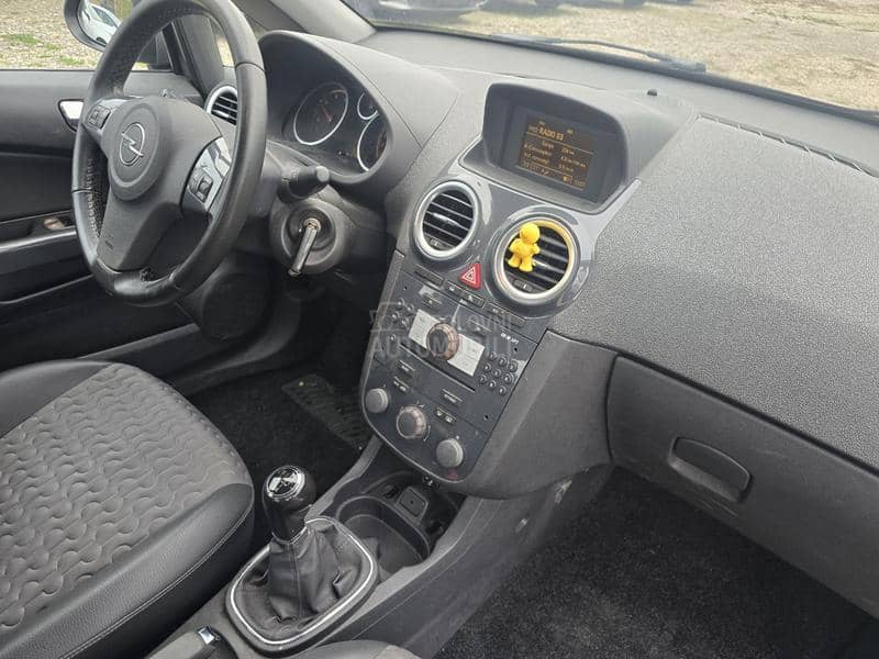 Opel Corsa D 1.3 cdti cosmo