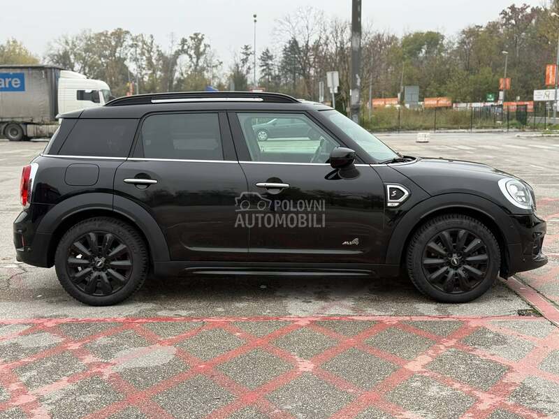 MINI Countryman COOPER S ALL4