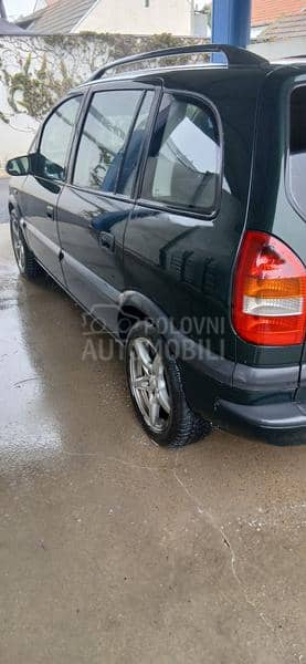 Opel Zafira 20dti