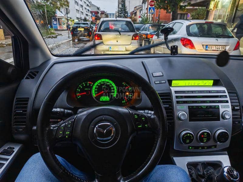 Mazda 5 