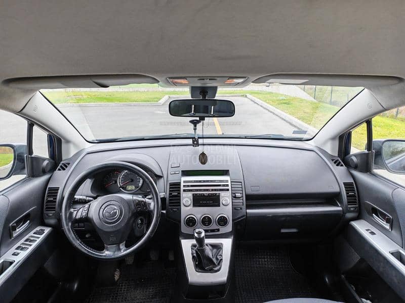 Mazda 5 