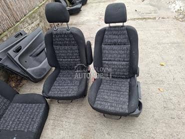 307 limuzina za Peugeot 307