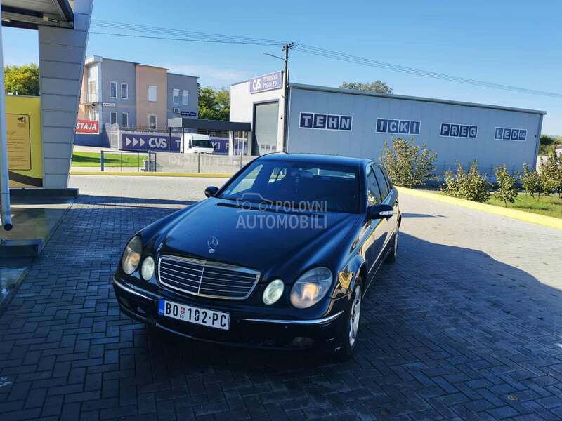 Mercedes Benz E 270 