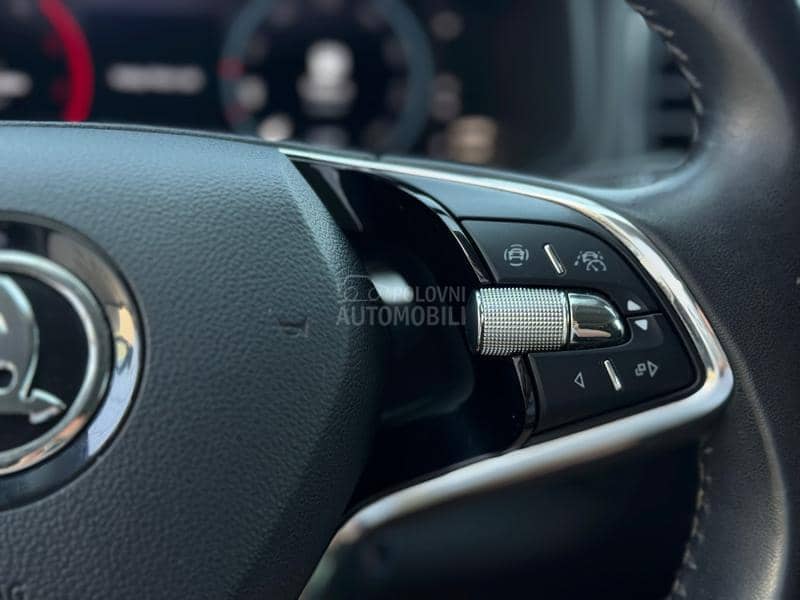 Škoda Karoq 2.0D/DSG/LED/VIRTU