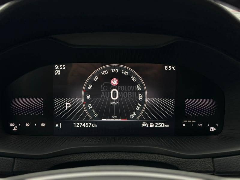 Škoda Karoq 2.0D/DSG/LED/VIRTU