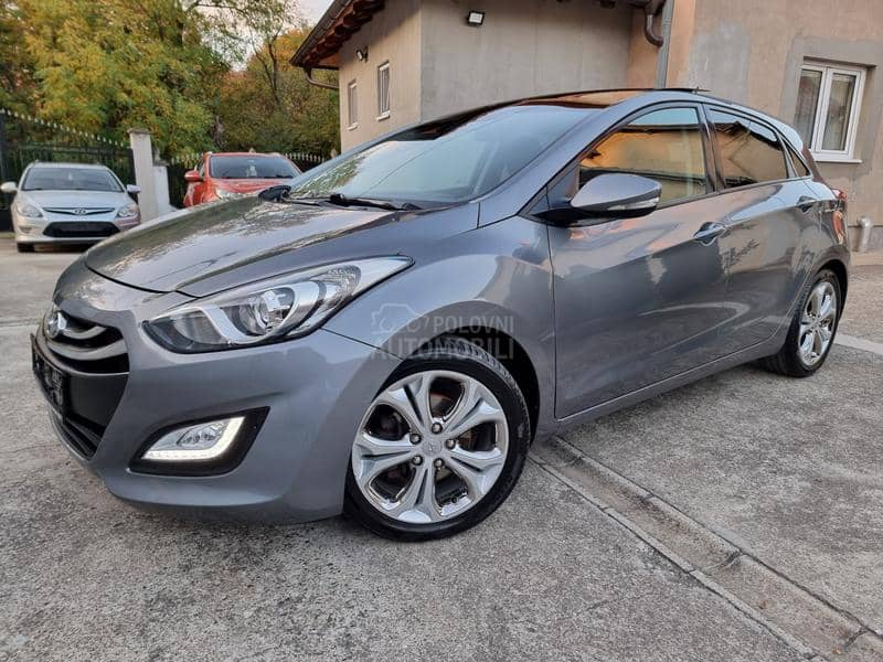 Hyundai i30 1.6CRDI PERFFEKTAN