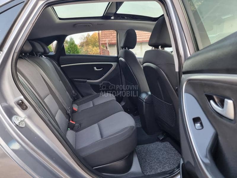 Hyundai i30 1.6CRDI PERFFEKTAN