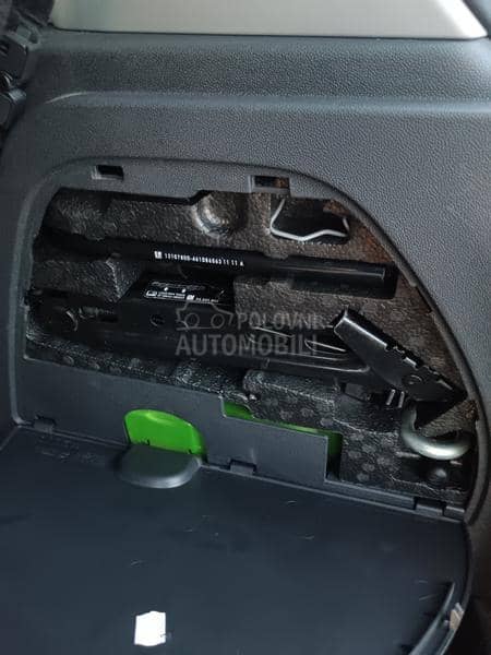 Opel Corsa D 1.4 Satellite