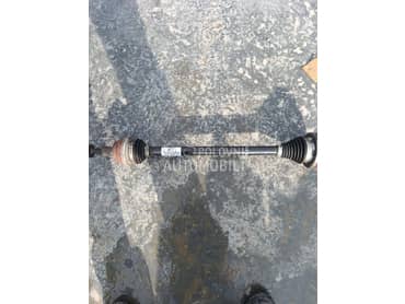 poluosovina za Audi A3, Q3 od 2008. do 2016. god.