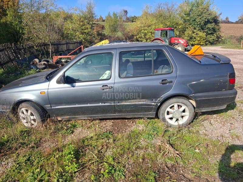 Volkswagen Vento 