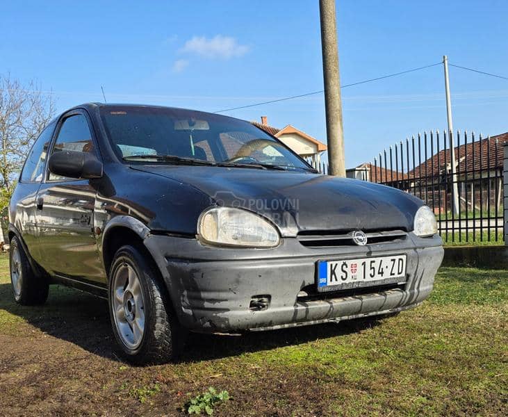 Opel Corsa B 