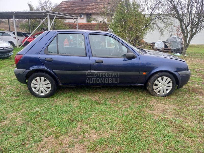 Ford Fiesta 1.8 DI