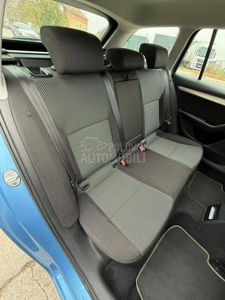 Škoda Octavia /NOVA/