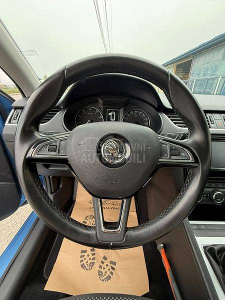 Škoda Octavia /NOVA/