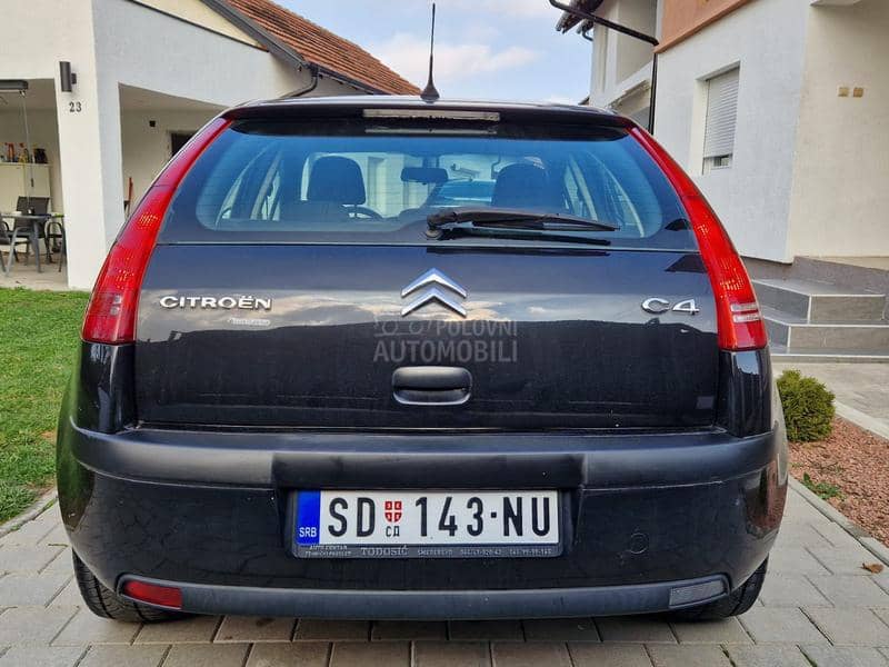 Citroen C4 1.4 PREMIUM
