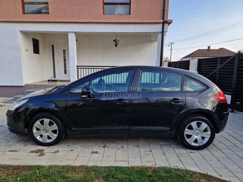 Citroen C4 1.4 PREMIUM