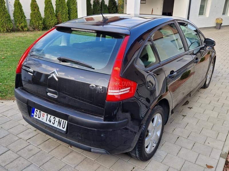 Citroen C4 1.4 PREMIUM
