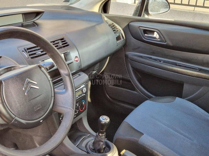 Citroen C4 1.4 PREMIUM