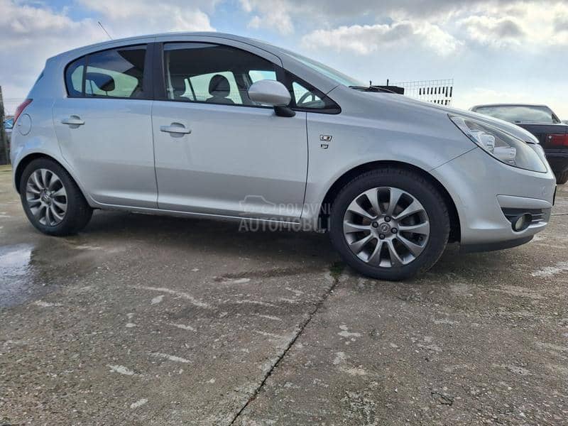 Opel Corsa D 