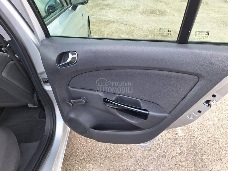 Opel Corsa D 