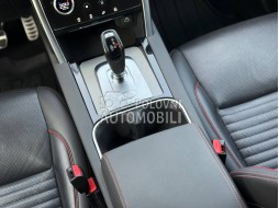 Land Rover Discovery Sport 20D R-Dynamic 4WD slika 28
