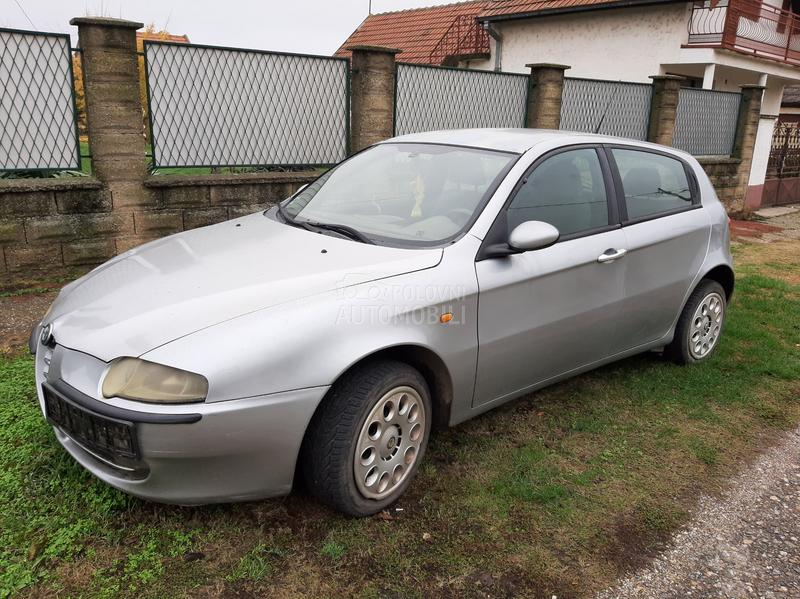 Alfa Romeo 147 