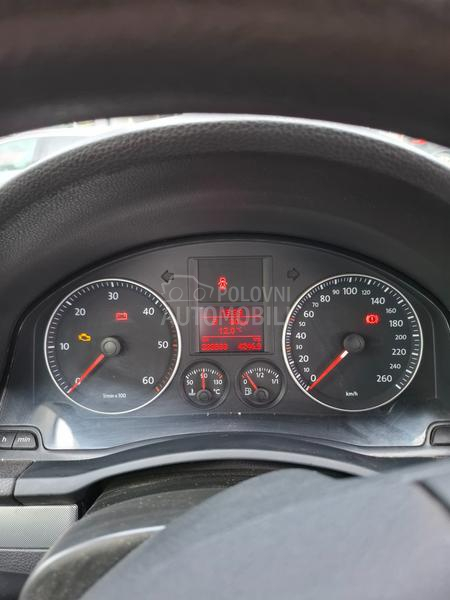 Volkswagen Golf 5 2.0 TDI
