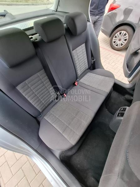 Volkswagen Golf 5 2.0 TDI