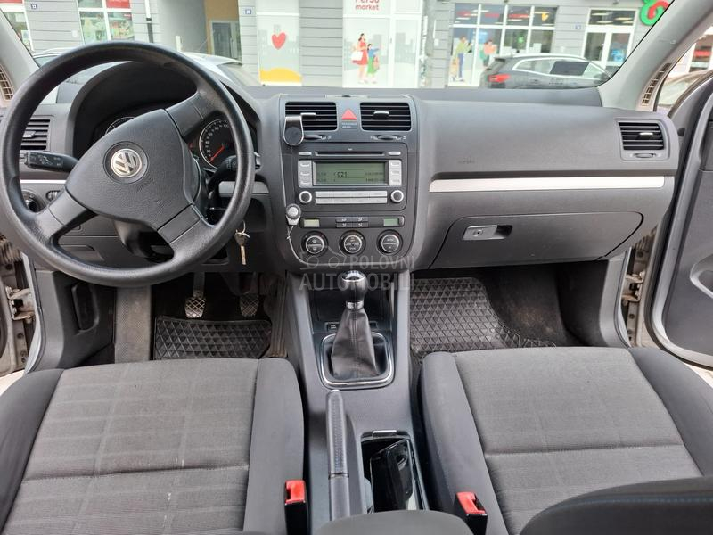 Volkswagen Golf 5 2.0 TDI