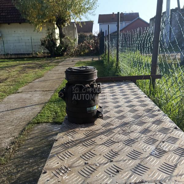 Za Reno Scenic 1.9 dti