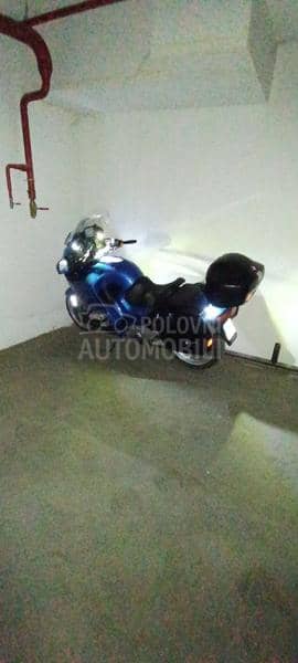 BMW R1100RT