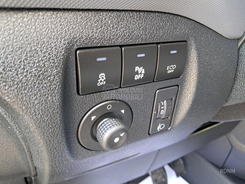 Peugeot Partner 1.6HDI/3SEDI/LED/NAV/MAXI