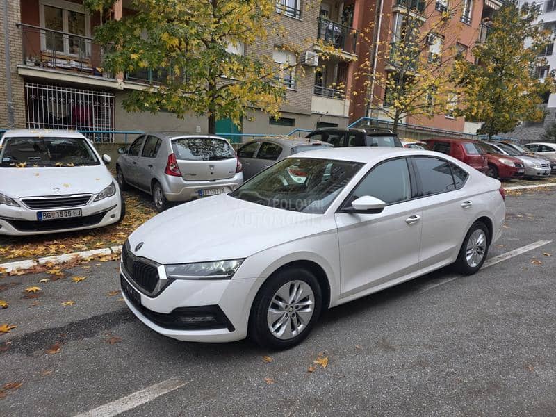 Škoda Octavia DSG STILE HIBRID