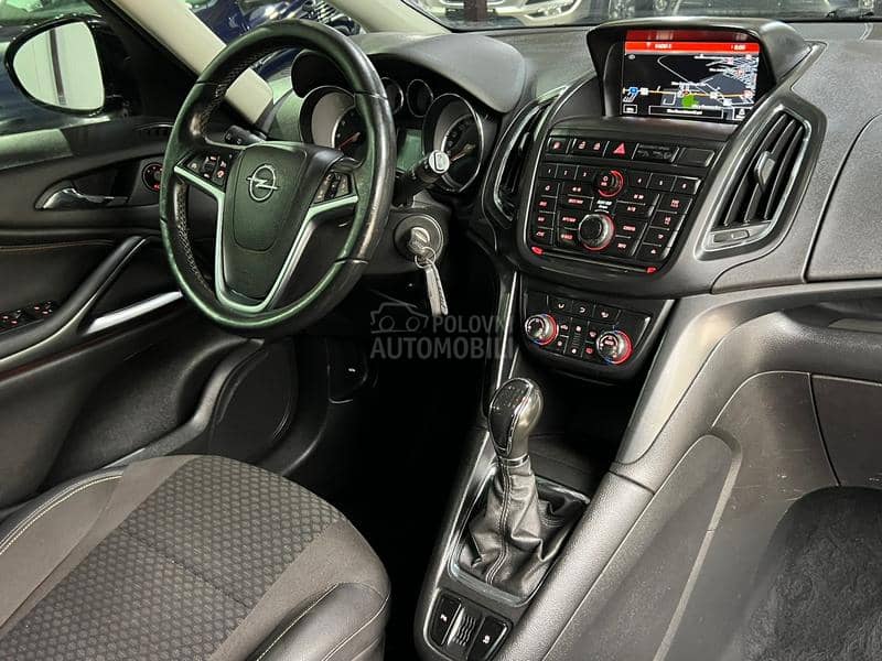 Opel Zafira 