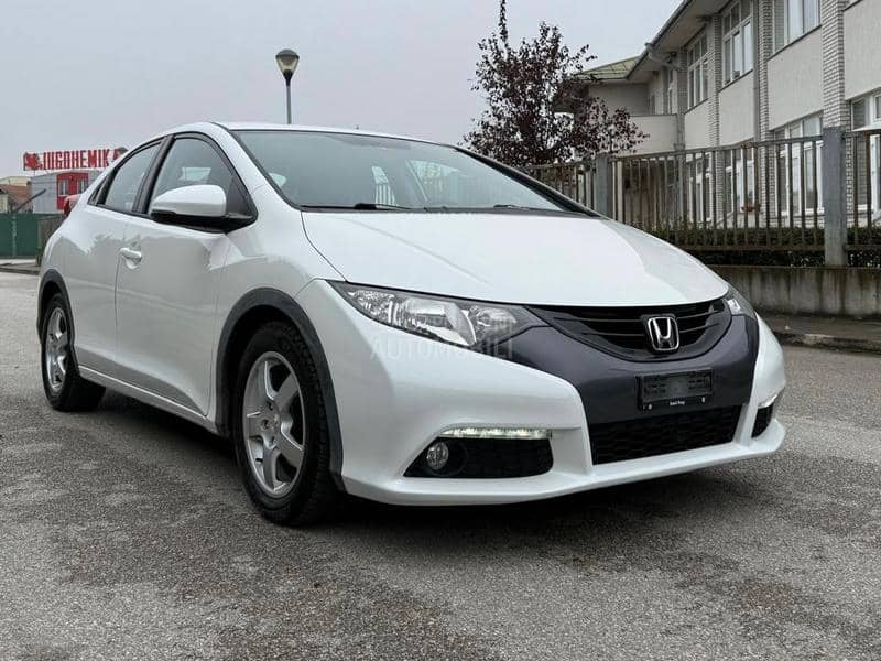 Honda Civic 1.4i sport