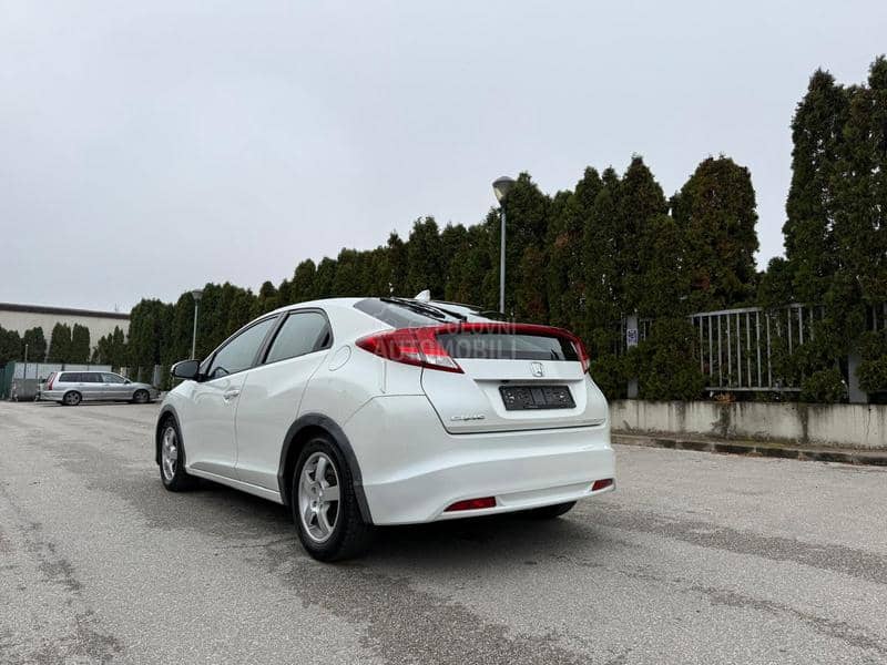 Honda Civic 1.4i sport