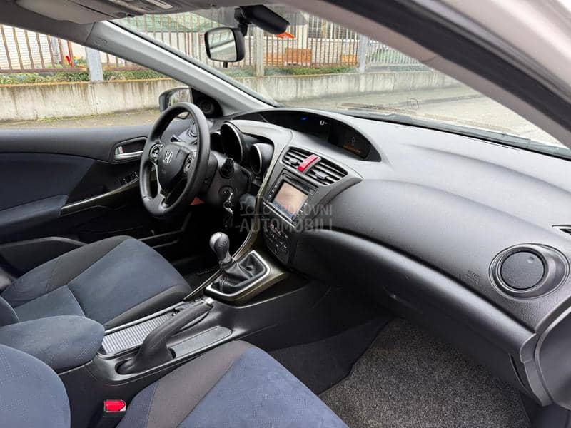 Honda Civic 1.4i sport