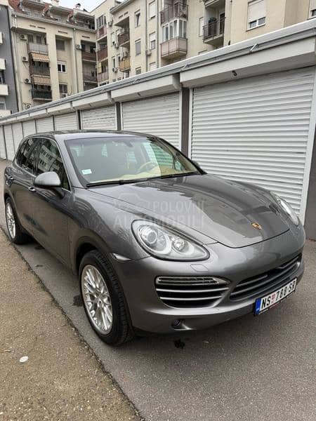 Porsche Cayenne 