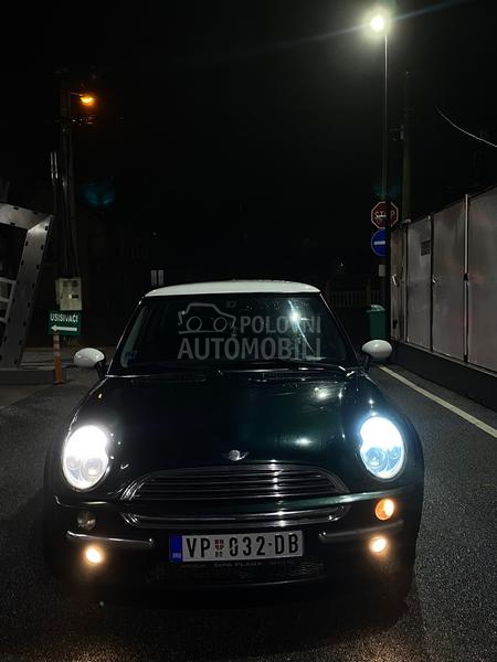 MINI Cooper 1.6