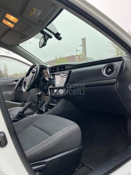 Toyota Corolla 1,6 Valvematic