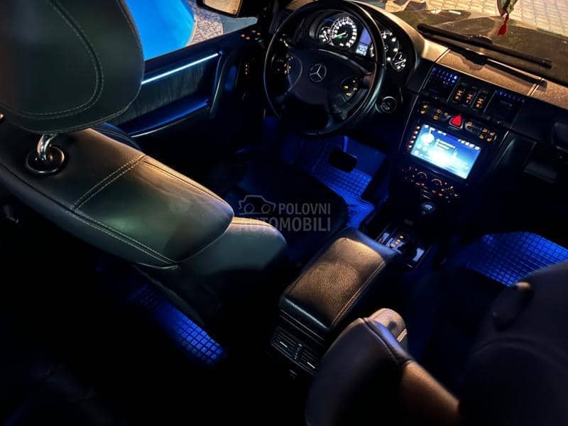 Mercedes Benz G 400 AMG V8