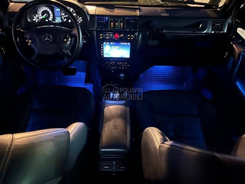 Mercedes Benz G 400 AMG V8